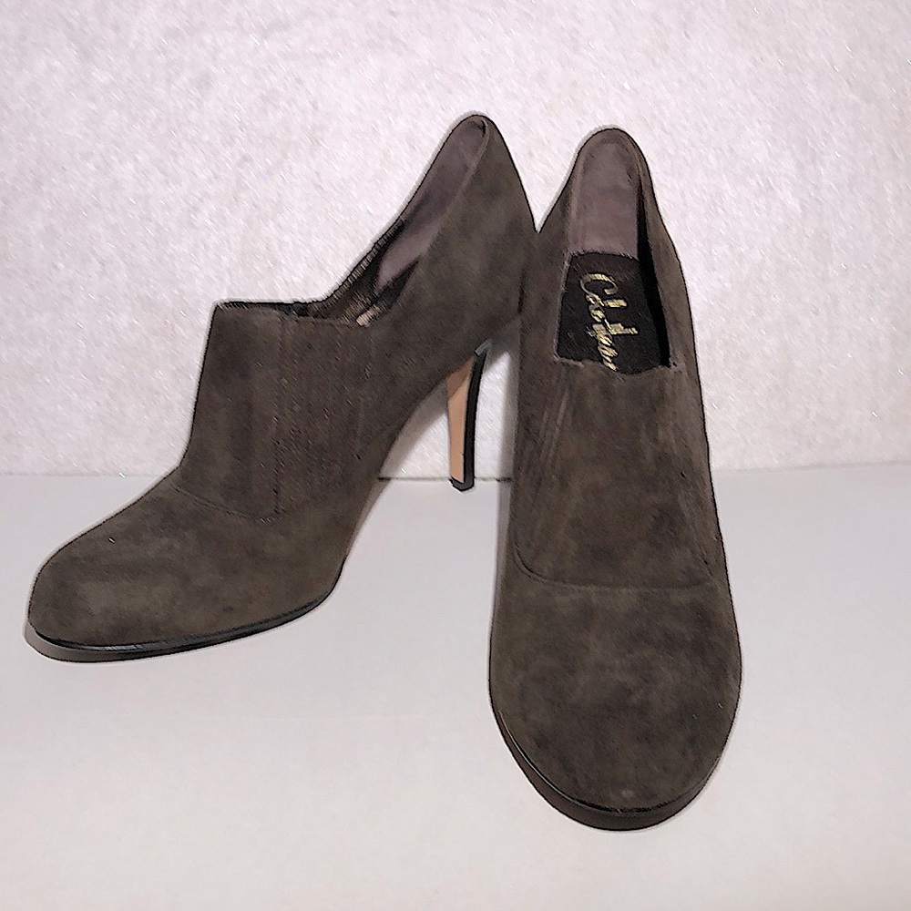 New/no box Cole Haan “Talia” Nike Air Rich Brown Suede Stiletto Booties 10B